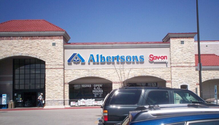 Albertson's-Kroger merger draws attention from FTC regulators. Alberston's store front in Dallas, Texas